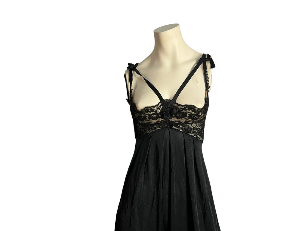 Vintage Formfit Rogers nightgown 36 M