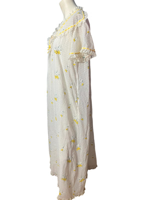 Vintage 60’s peignoir nightgown set M L