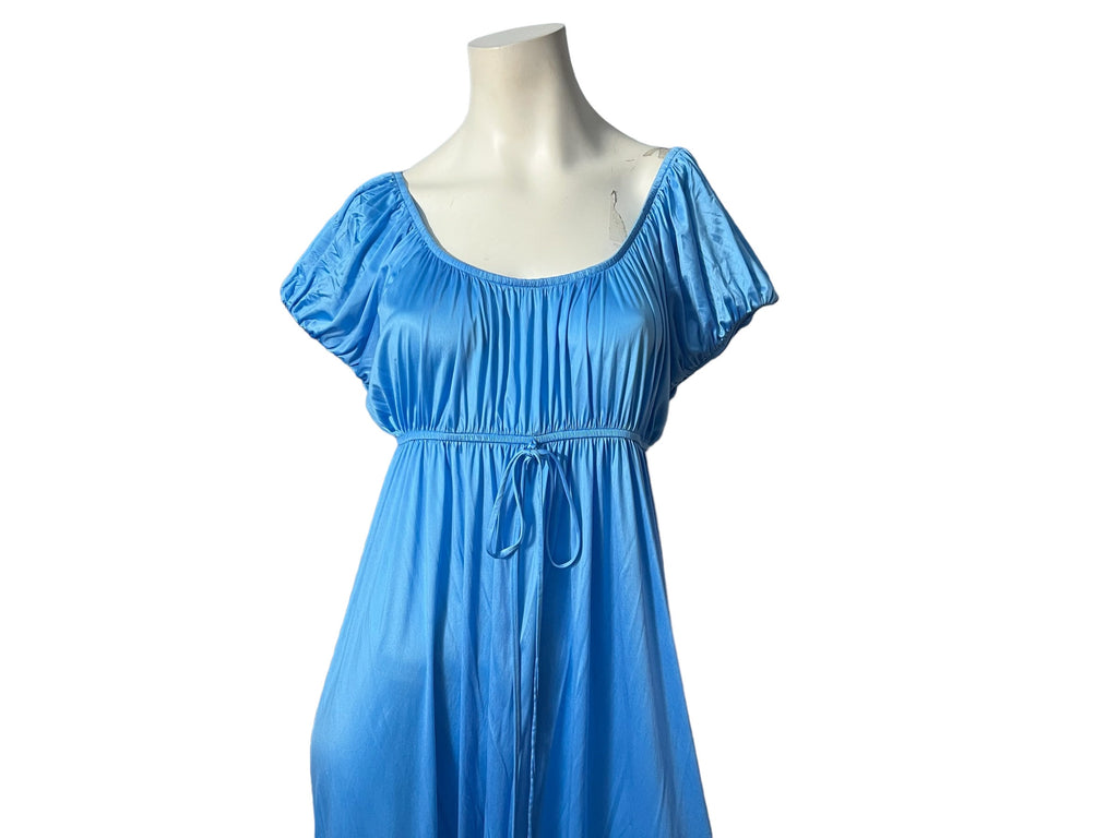 Victoria’s Secret blue long nightgown L