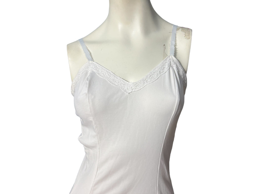 Vintage full white slip polyester M