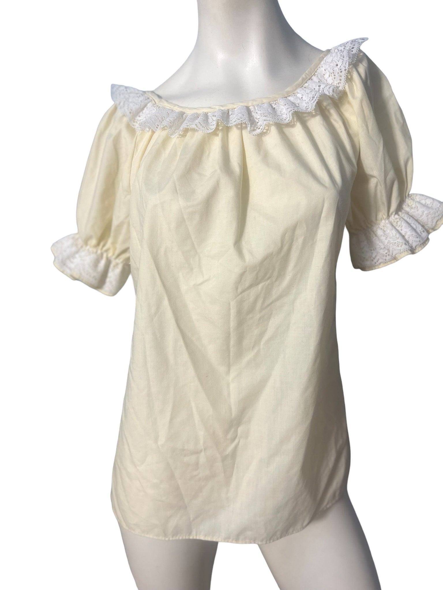 Vintage off white ruffle shirt L square dance