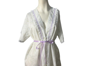 Vintage cotton robe white floral L Crown