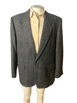 Vintage wool plaid men’s suit jacket 46L