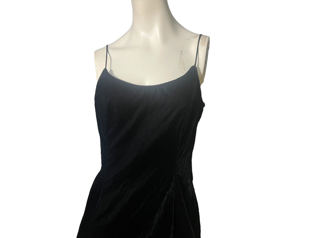 Vintage 80’s black velvet dress M 10