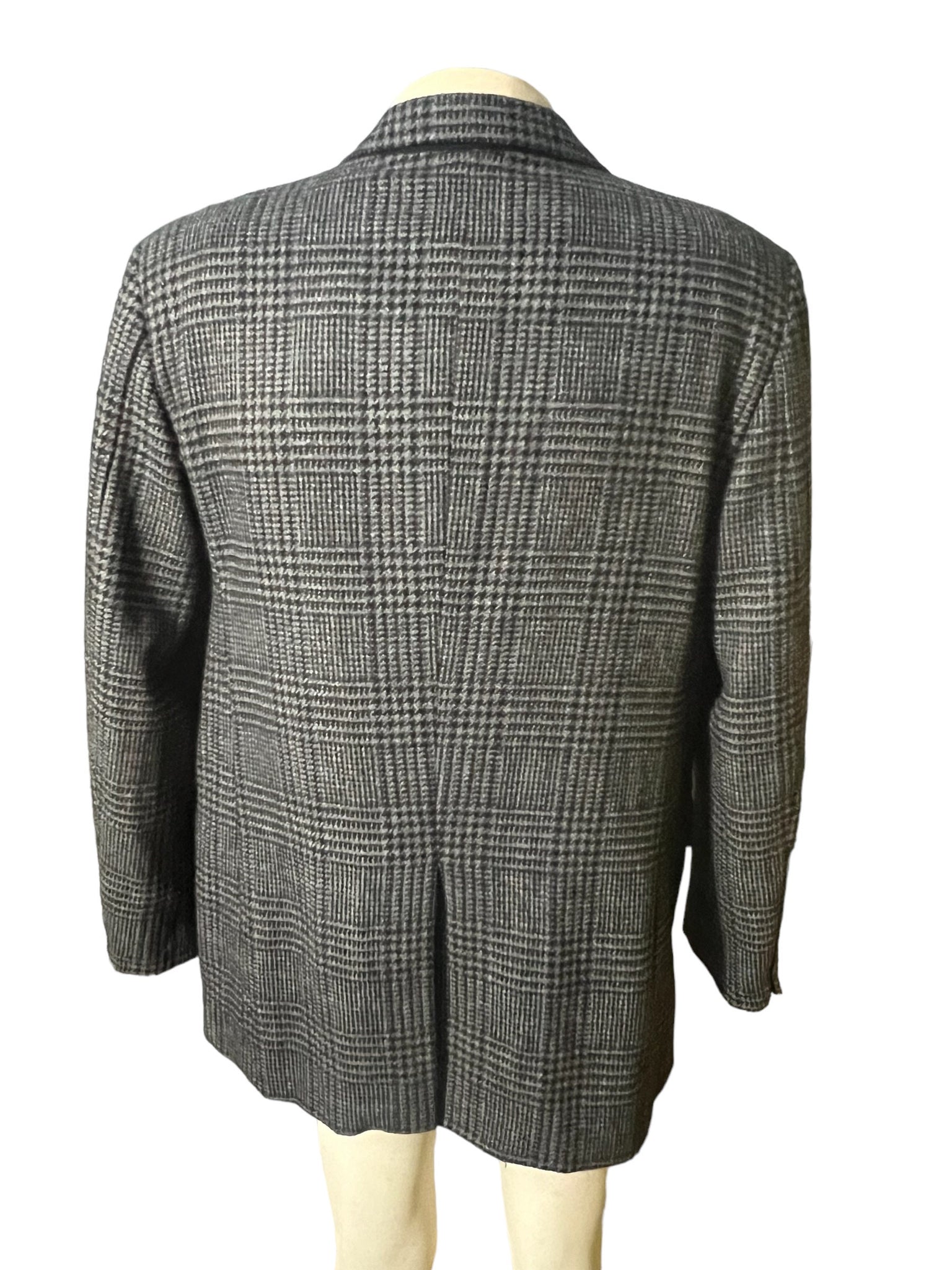 Vintage wool plaid men’s suit jacket 46L