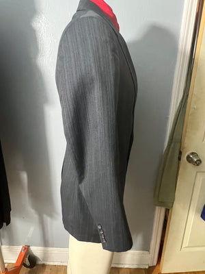 Vintage men's striped suit 40 R