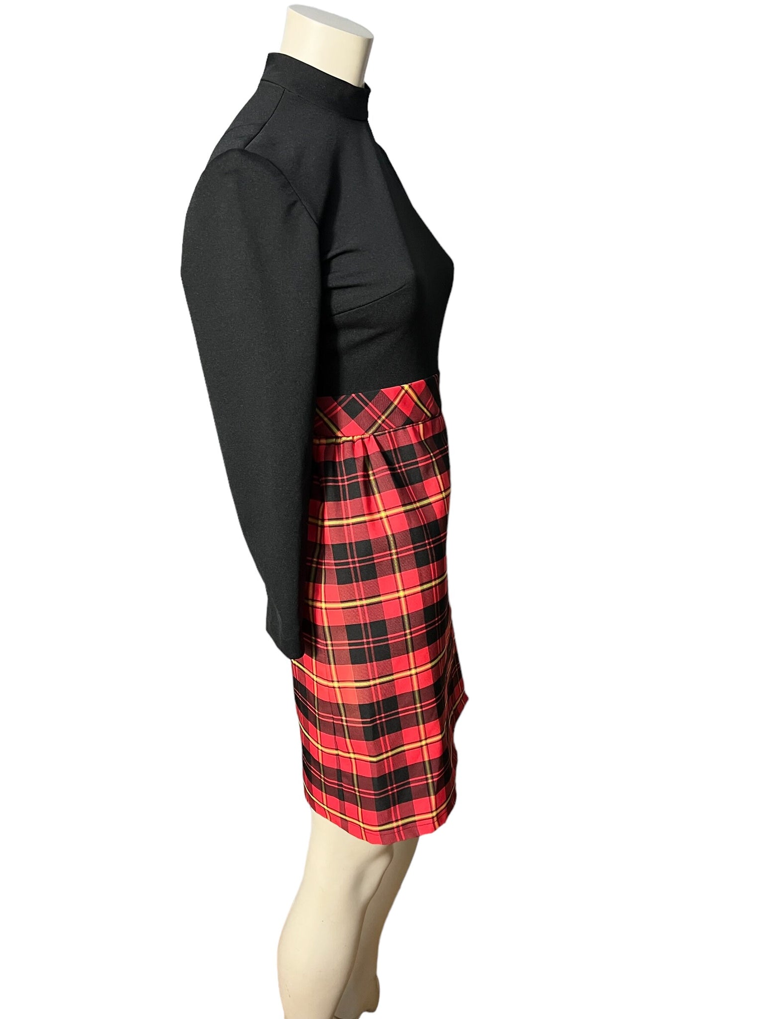 Vintage mod 60’s dress red & black plaid S M