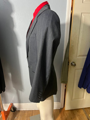 Vintage men's striped suit 40 R