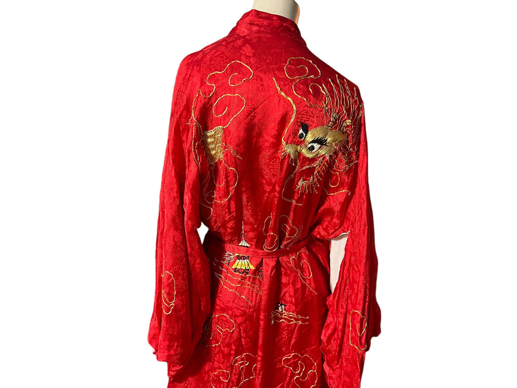 Vintage red & gold kimono robe M