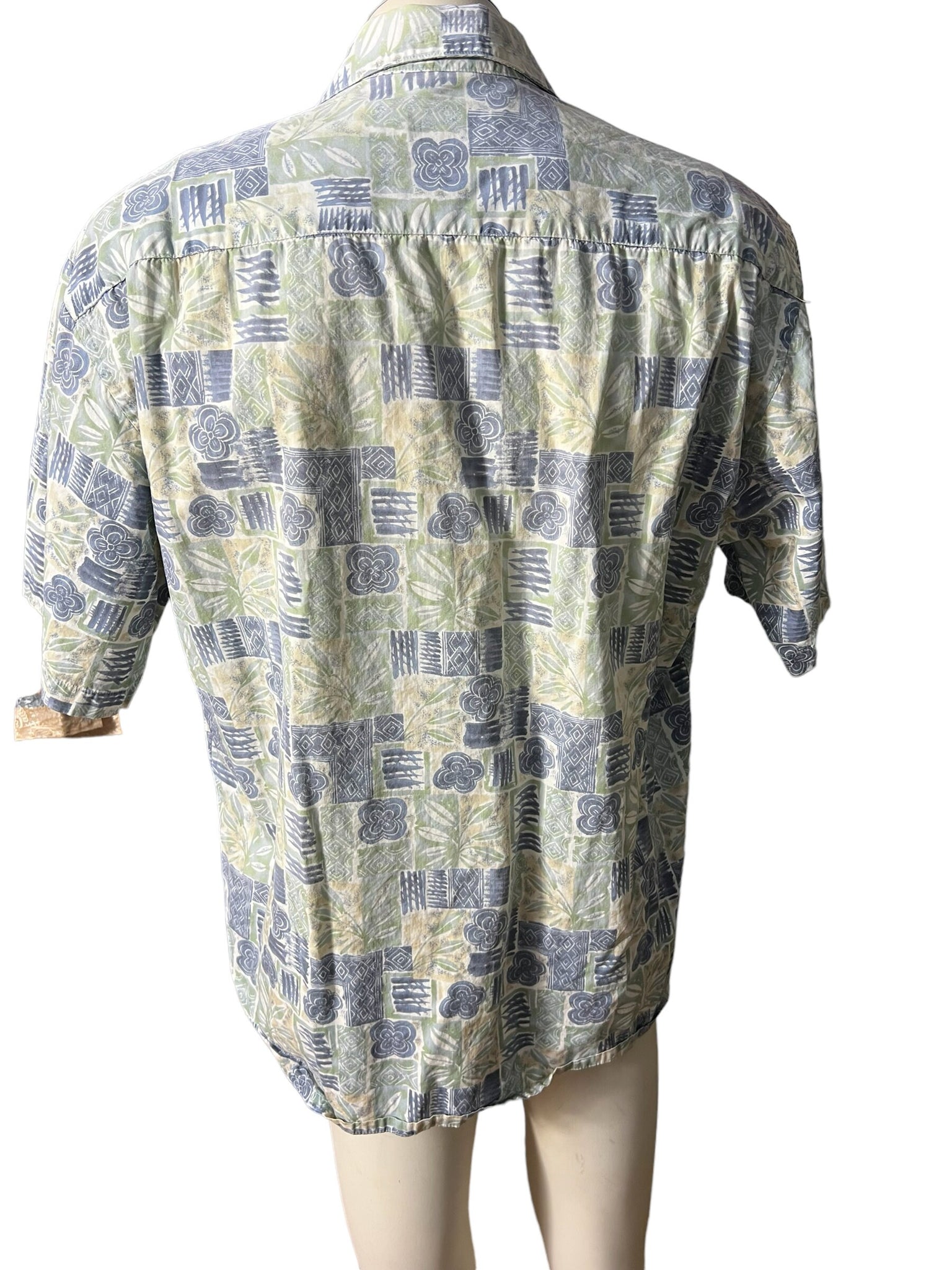 Vintage men's Pierre Cardin hHawaiian shirt L