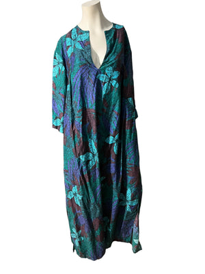 Vintage batik caftan dress L Brieffest