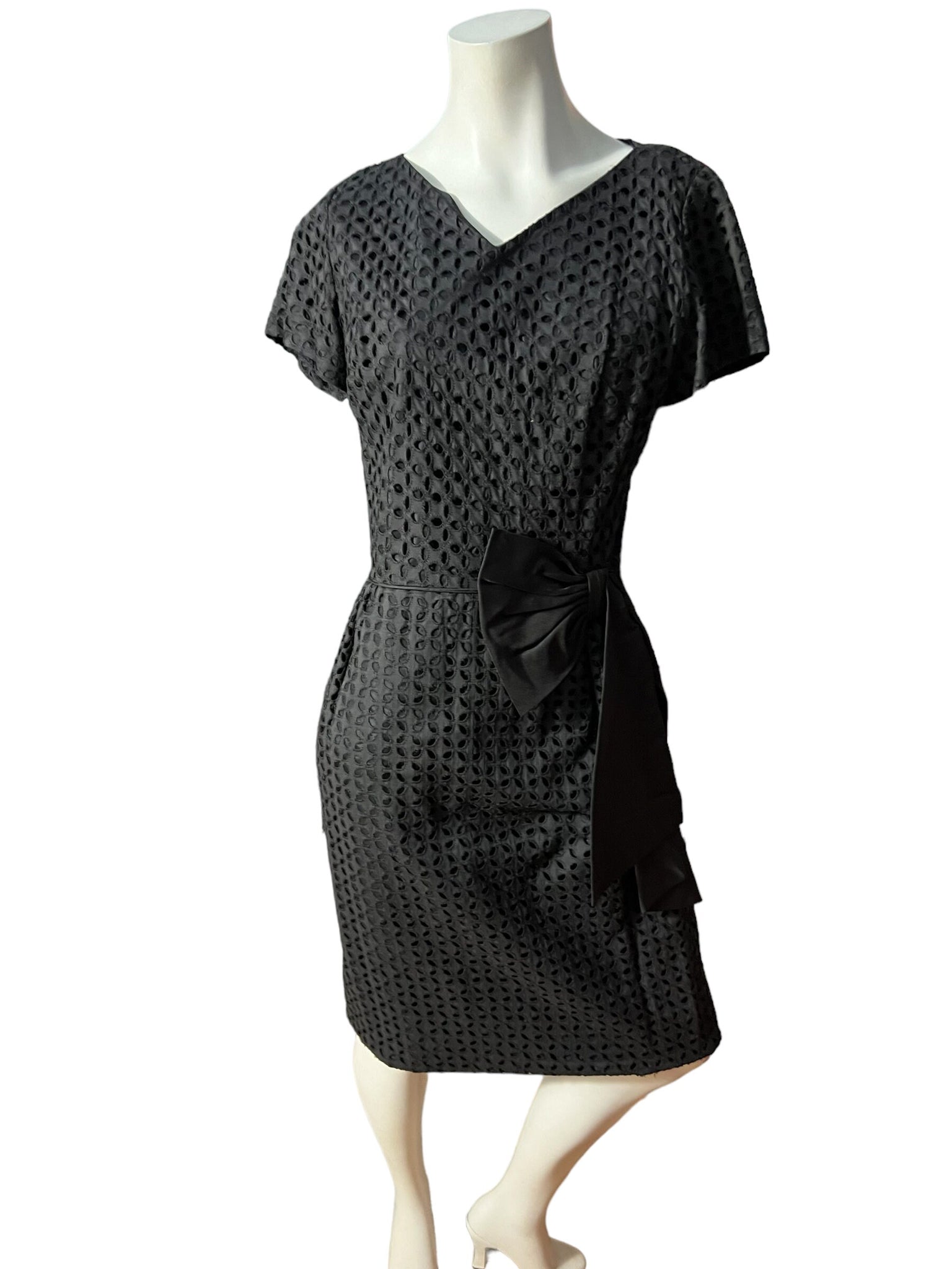 Vintage 50's black eyelet dress L Topaz