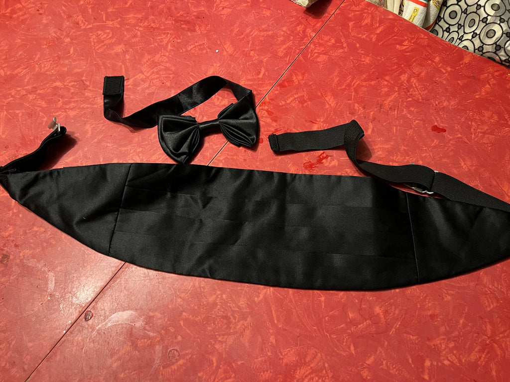 Vintage black bowtie and cummerband
