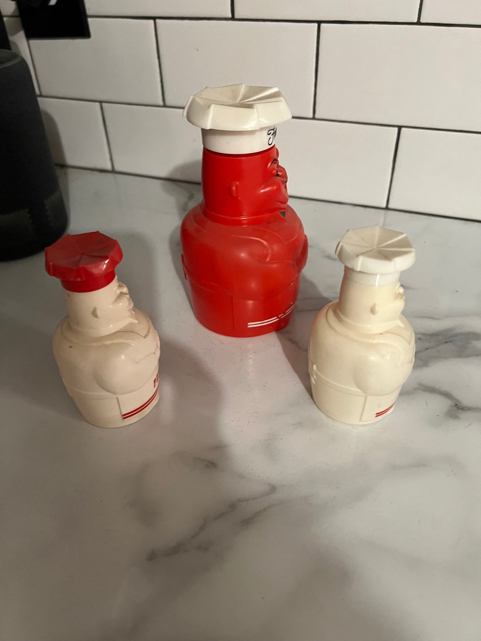 Vintage red 60’s chef salt pepper spice set