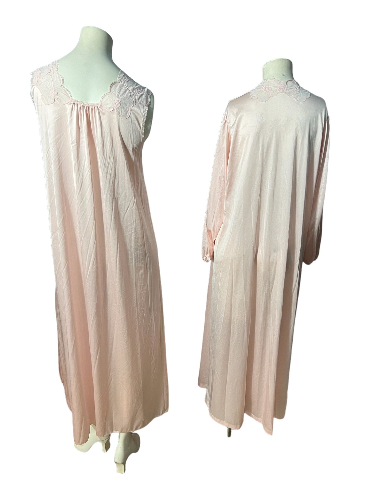 Vintage 70's pink nightgown & robe S Vanity Fair