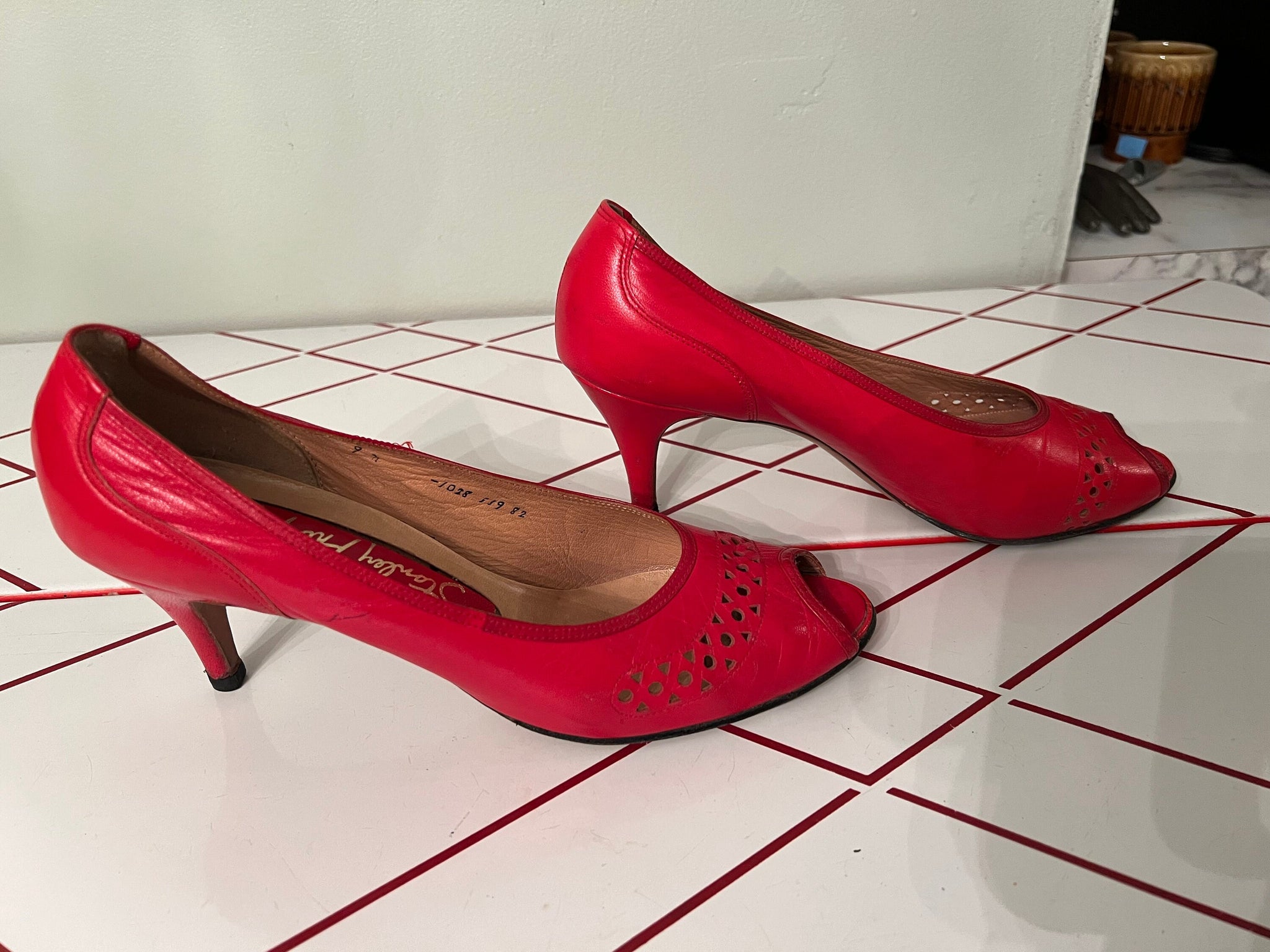 Vintage 80's red Stanley Philipson red heels 9 N