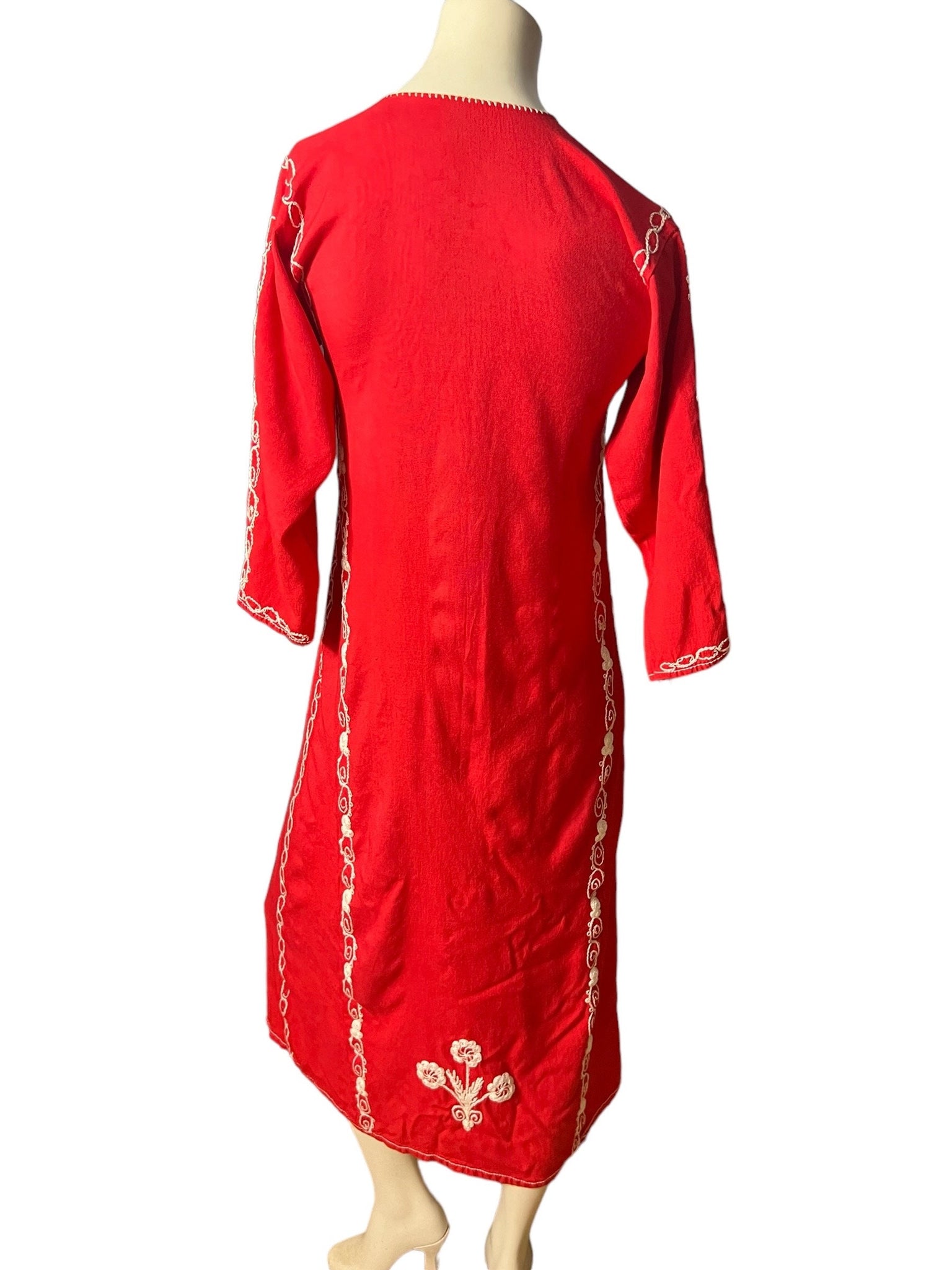 Vintage 70's red embroidered caftan dress S