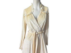 Vintage 70's long cream robe Michele S