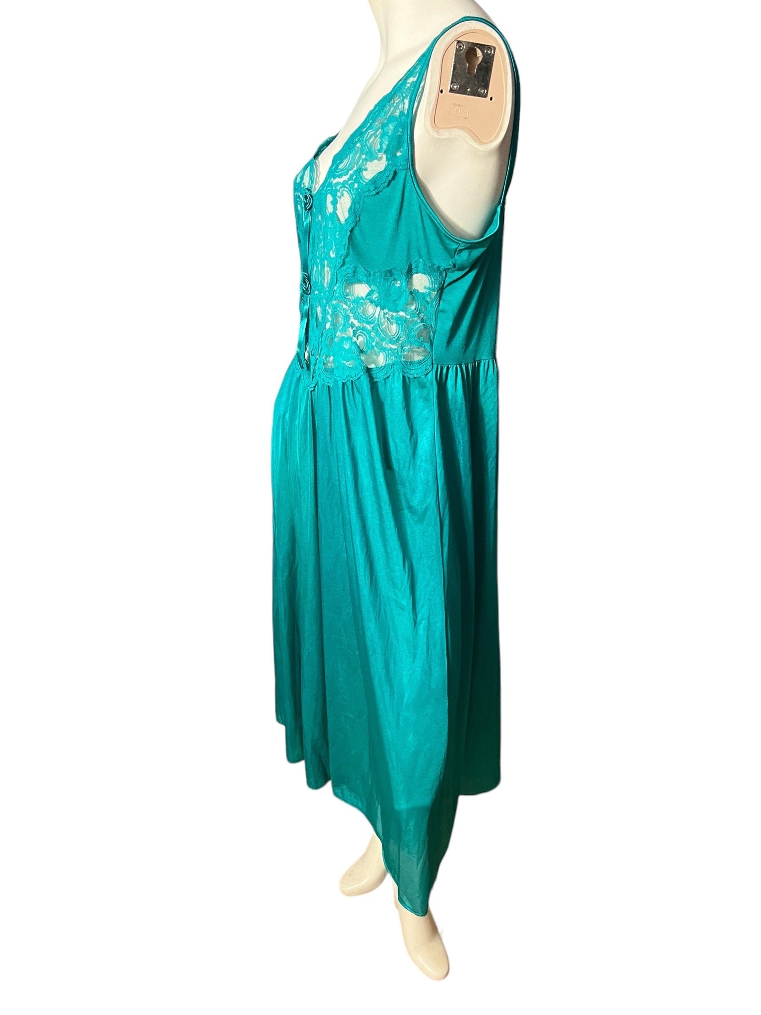 Vintage green 80's nightgown Xl Adonna