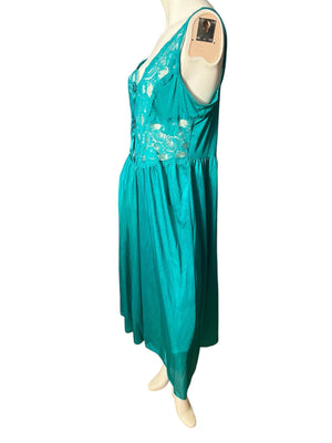 Vintage green 80's nightgown Xl Adonna