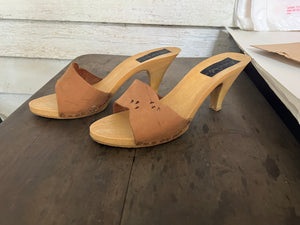 vintage 70's wood heel shoes 8