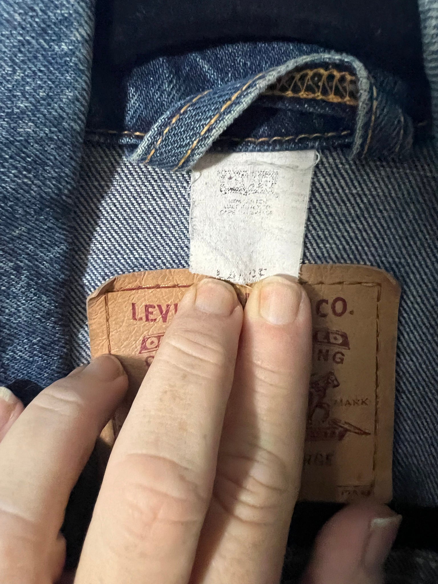 Levi’s jean jacket L