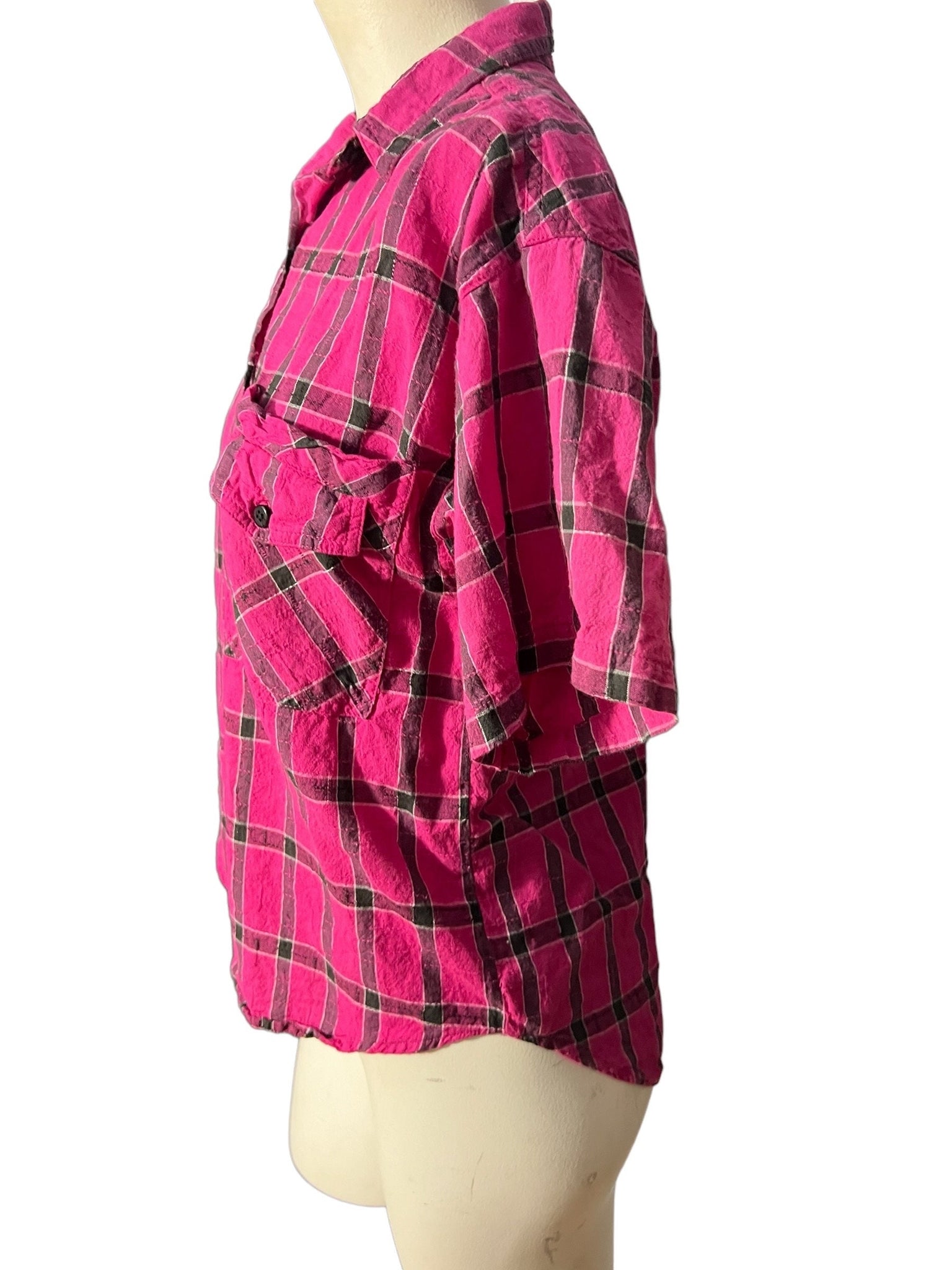 Vintage 80's pink button up top M Chez T