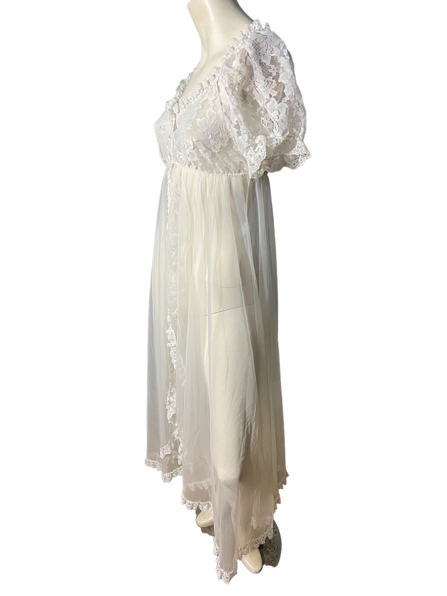 Vintage peignoir set lingerie nightgown M