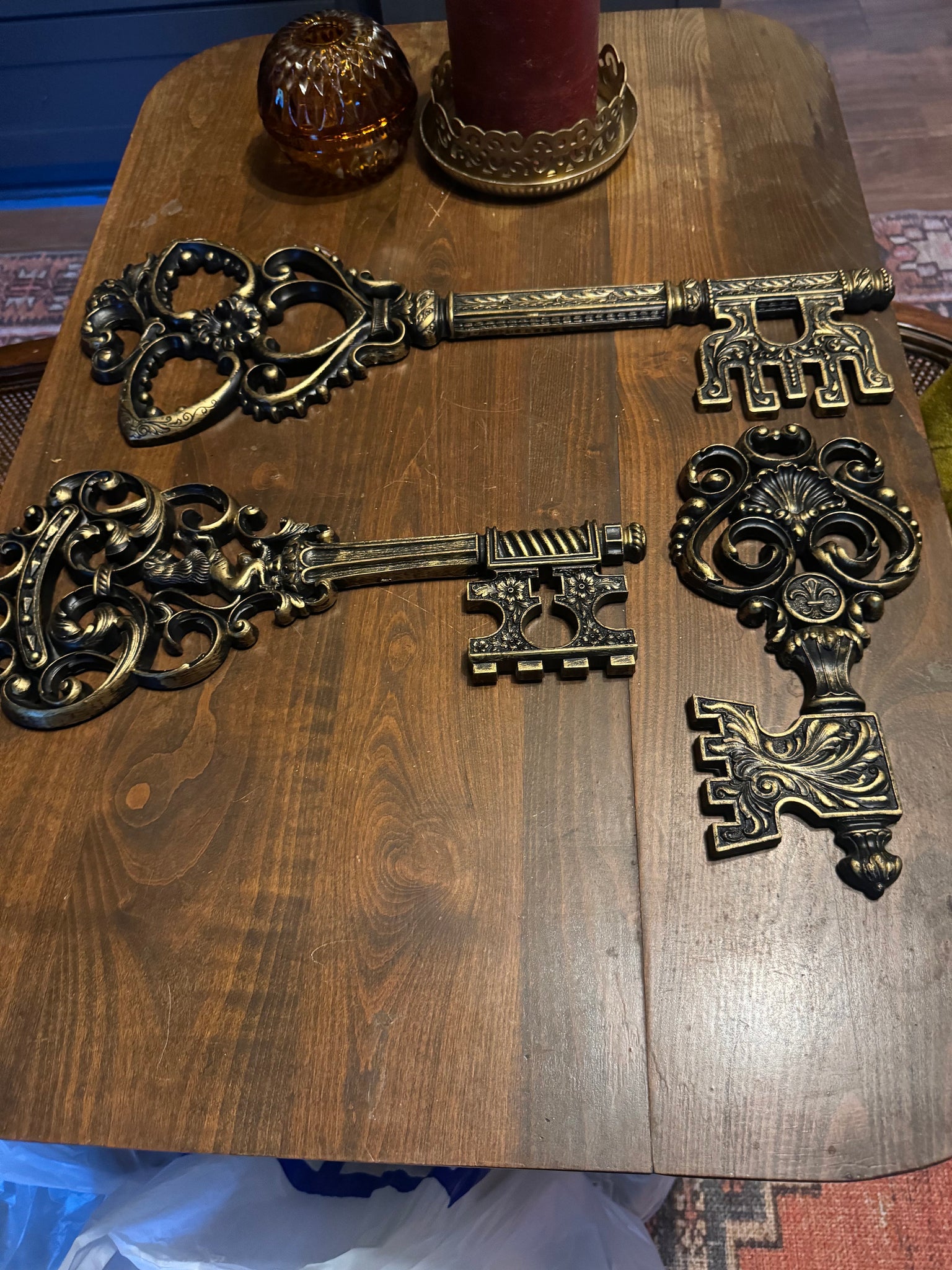 Vintage MCM gold key wall plaques