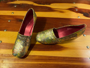 vintage 60's gold brocade shoes 8