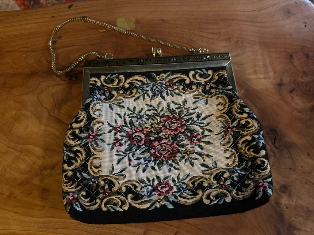 Vintage 60’s tapestry floral purse