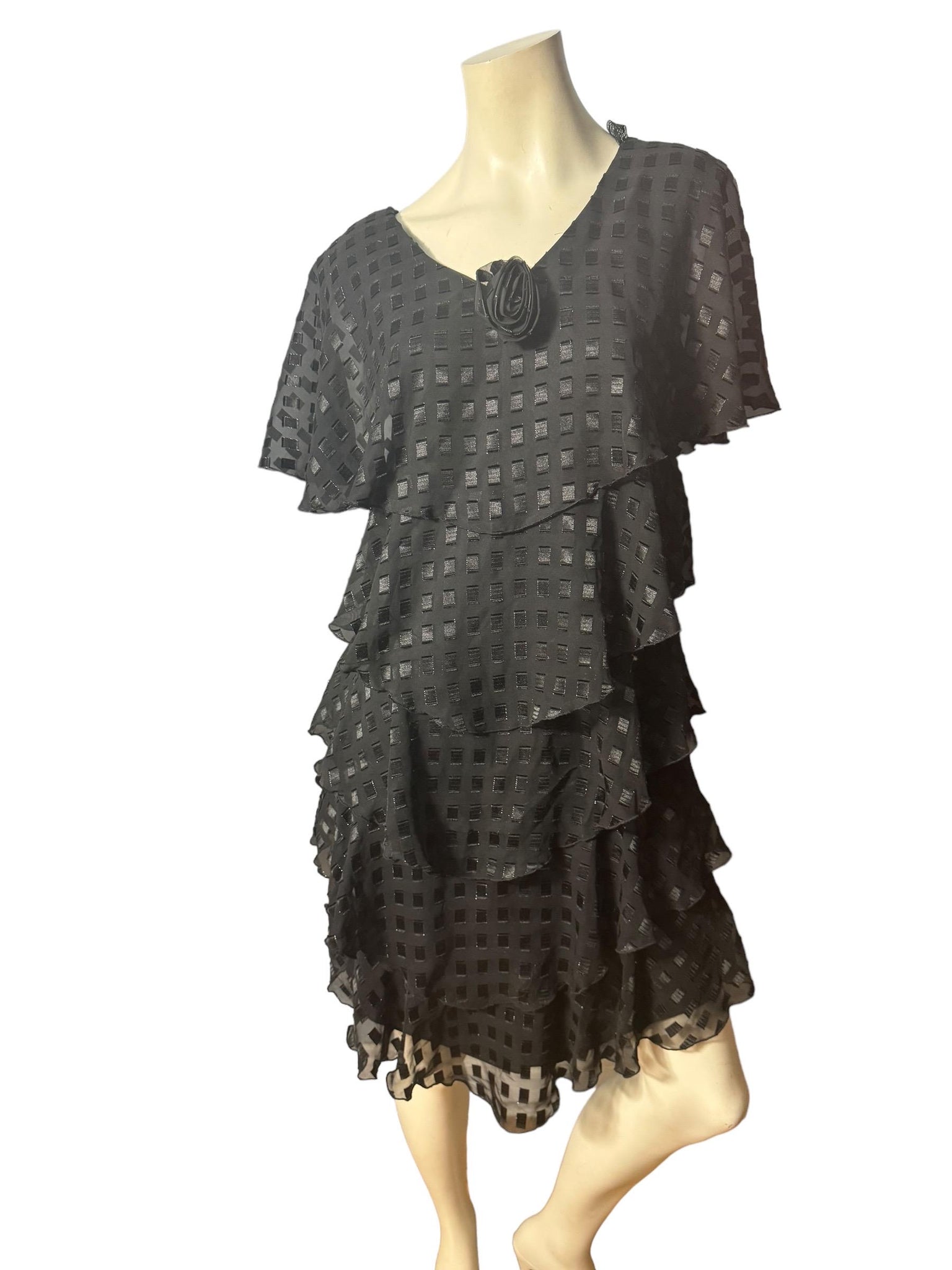 Vintage 80's black ruffle dress 10 M Patra