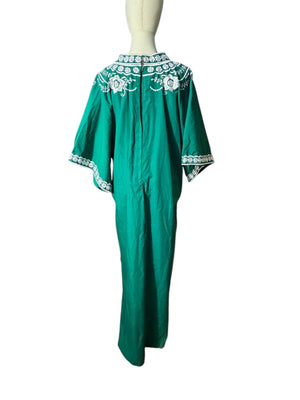 Vintage embroidered green caftan dress M L