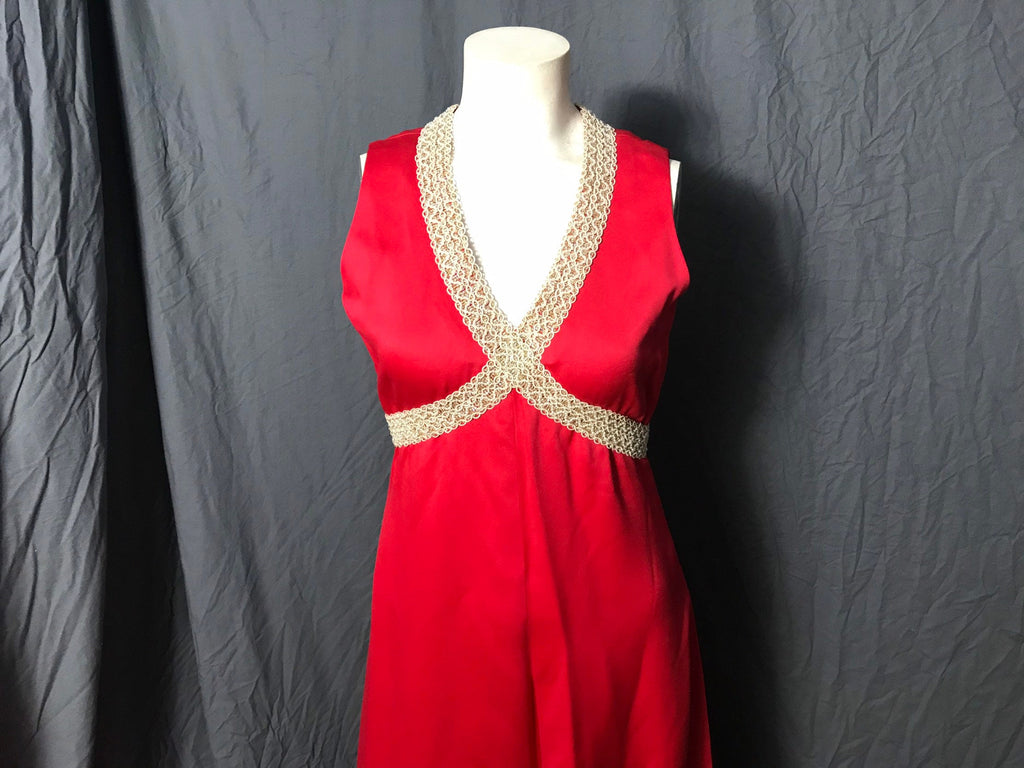 Vintage 1960’s long red maxi dress M