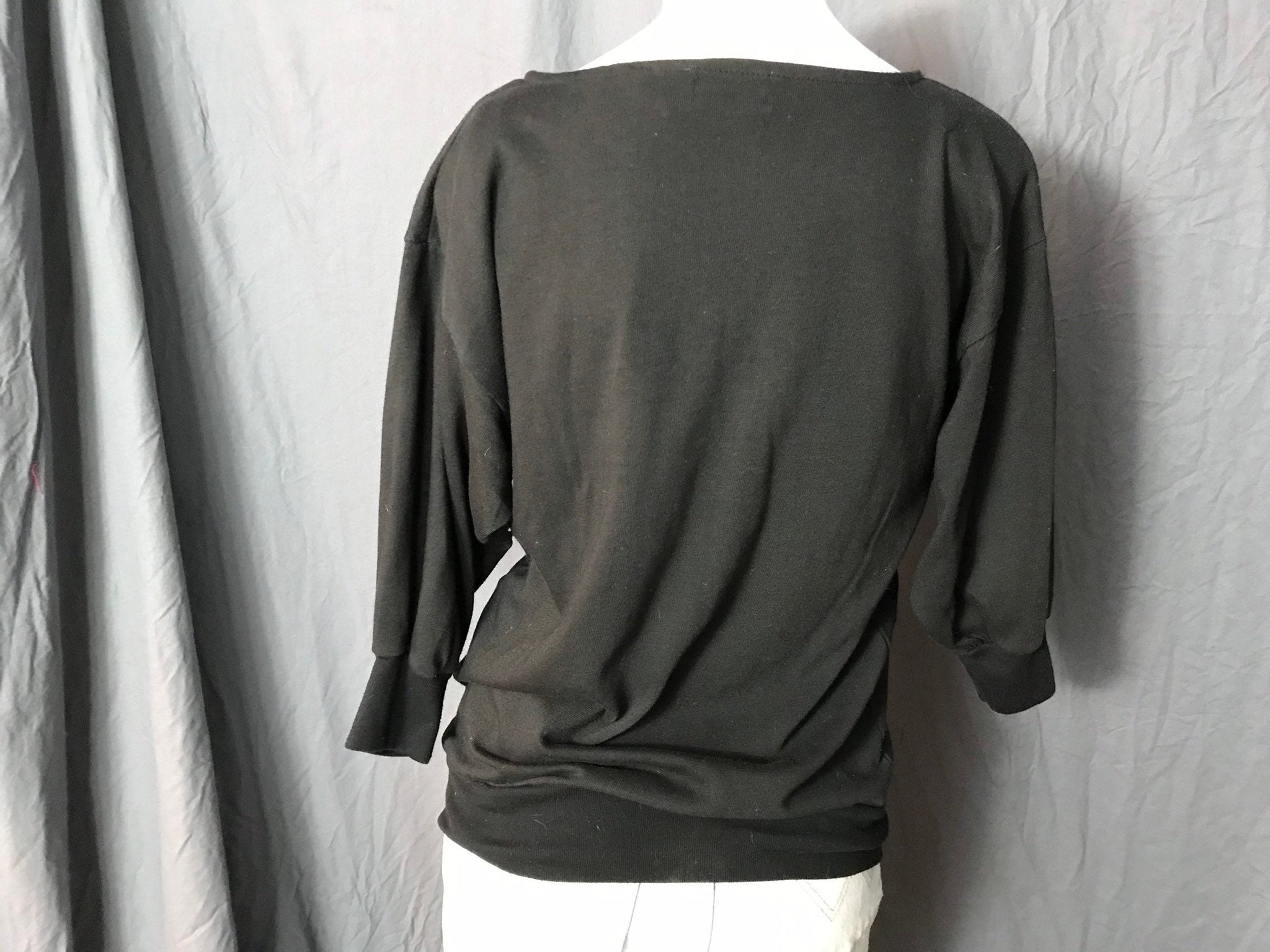 Vintage 1980’s black sweat shirt sweater M
