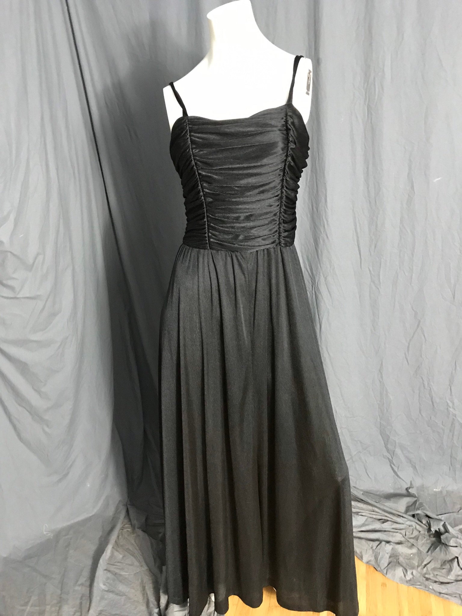 Vintage 1970’s long black Toni Todd dress M / L