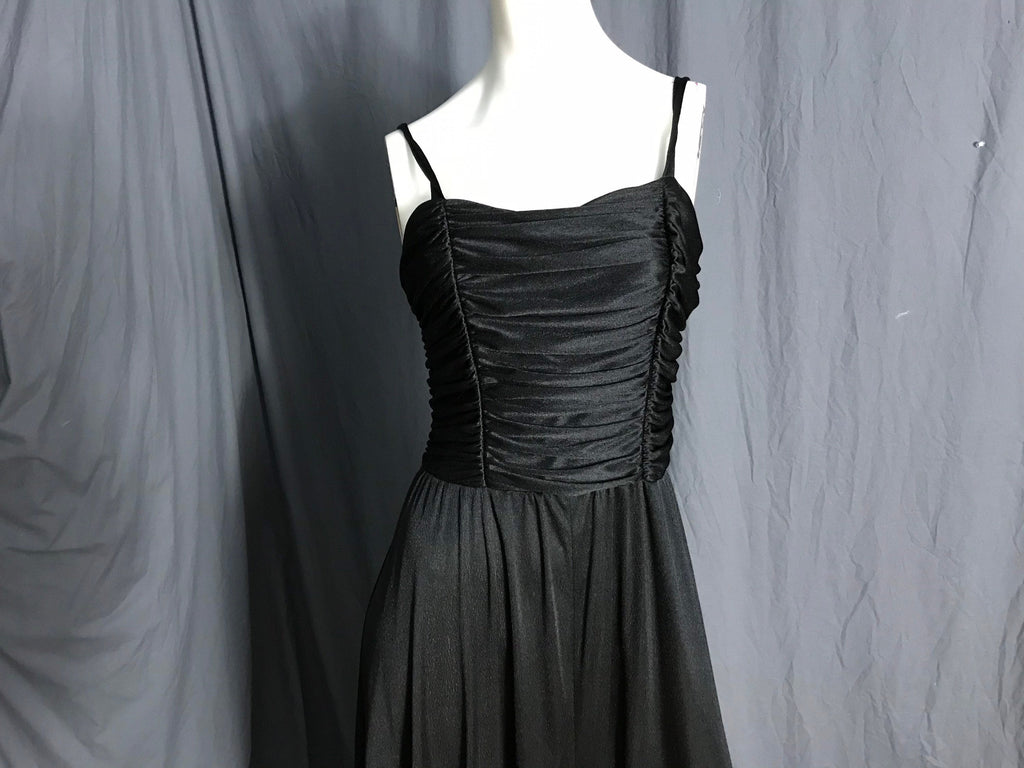 Vintage 1970’s long black Toni Todd dress M / L