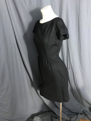 Vintage 1950’s black fitted dress S