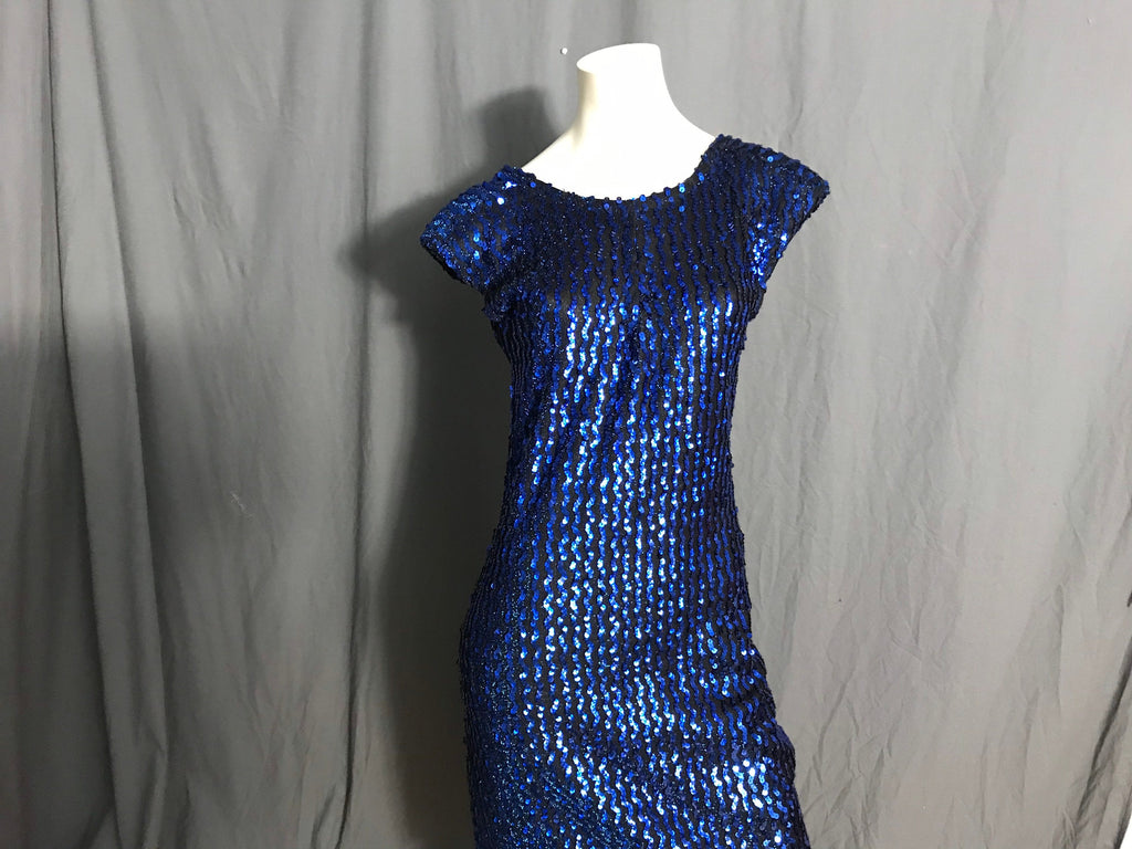 Vintage 1980’s stretch blue sequin dress 7/8 M