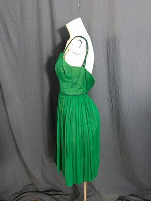 Vintage green 1950’s full circle dress S XS