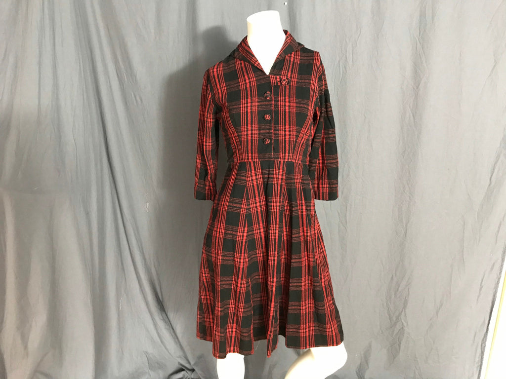 Vintage 1950’s red and black plaid dress S