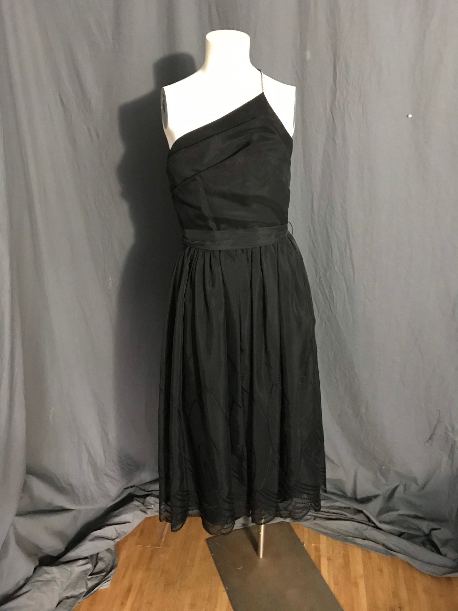 Vintage black Joy Stevens petal bust full skirt formal party dress S
