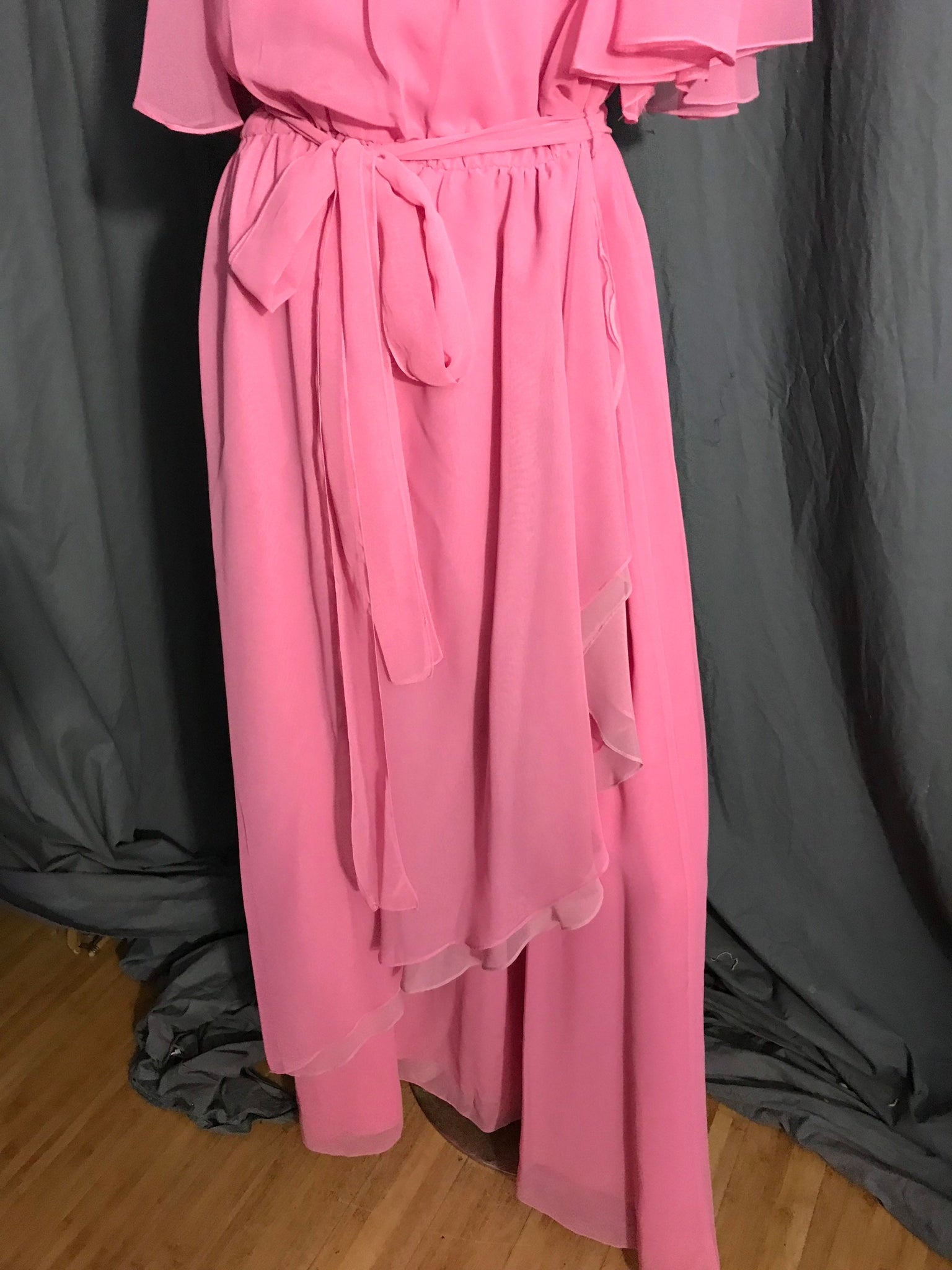 Vintage volup pink 70's chiffon formal dress L