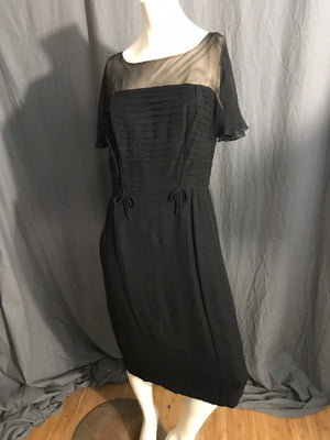 Vintage 1940's 50's black crepe dress L volup