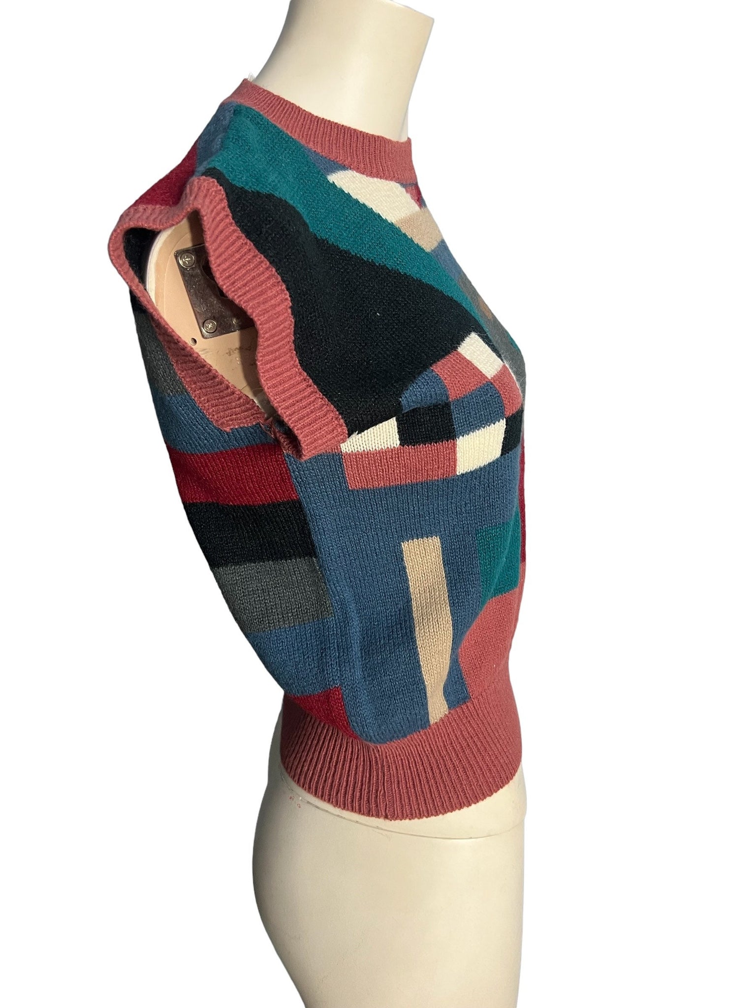 Vintage 70's Heathmoor mod sleeveless sweater M