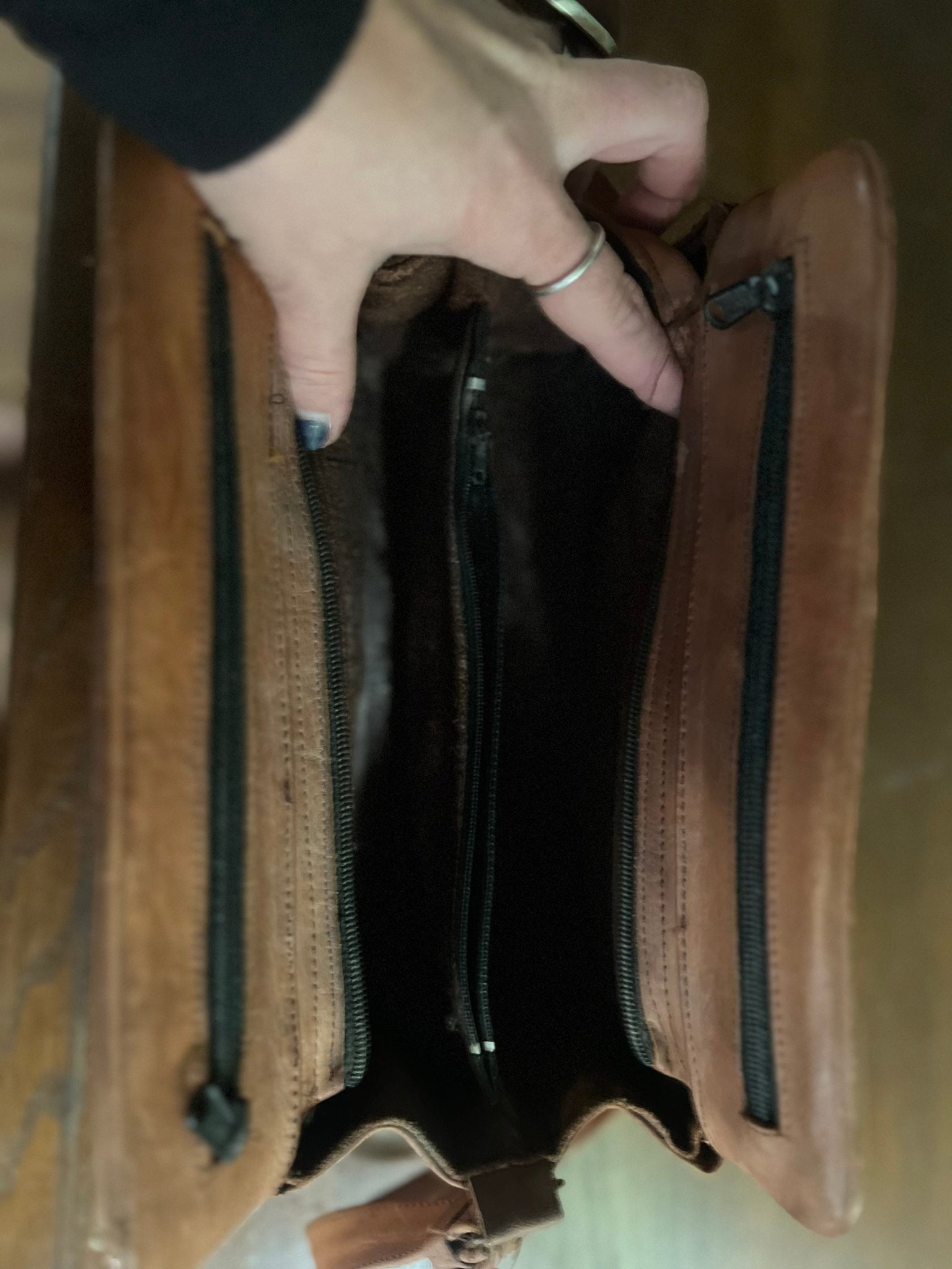 Vintage tooled leather purse handbag