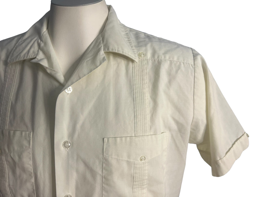 Vintage Guayabera off white shirt M