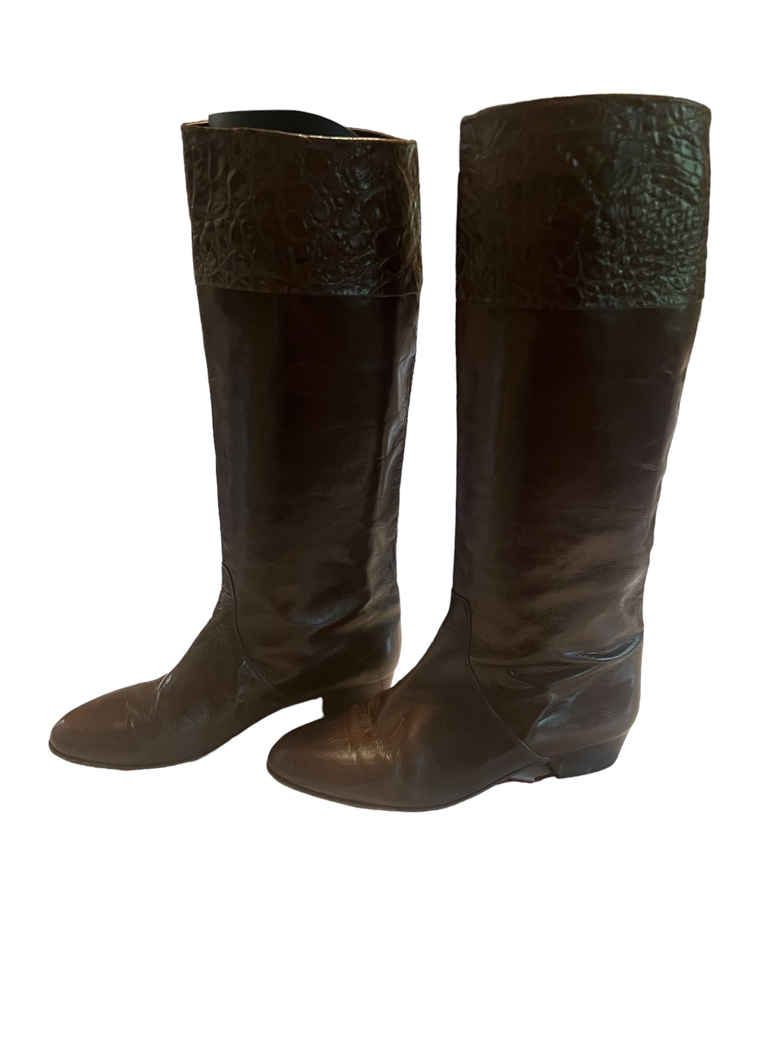 Vintage black knee high leather boots 10 AA