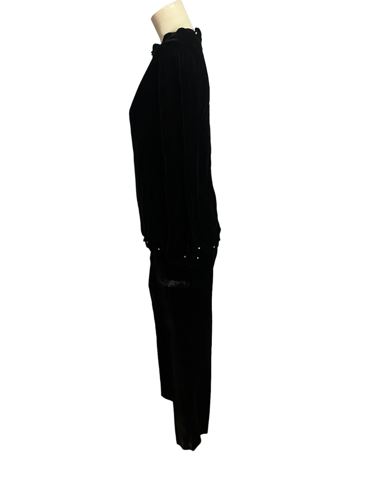 Vintage 80's black velvet suit costume M