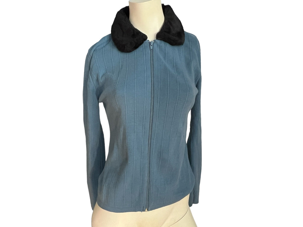 Vintage 80's blue sweater with faux fur collar M